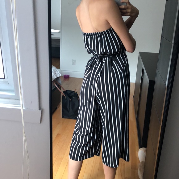 Jumpsuit - Picture 2 of 6